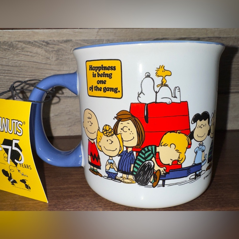 Peanuts 75 Years Collectable Mug Charlie Brown Snoopy & The Gang Large Mug New